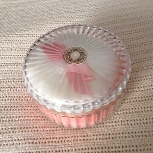 CHANTILLY Deluxe Dusting Powder 6 oz New Vintage BATH & BODY